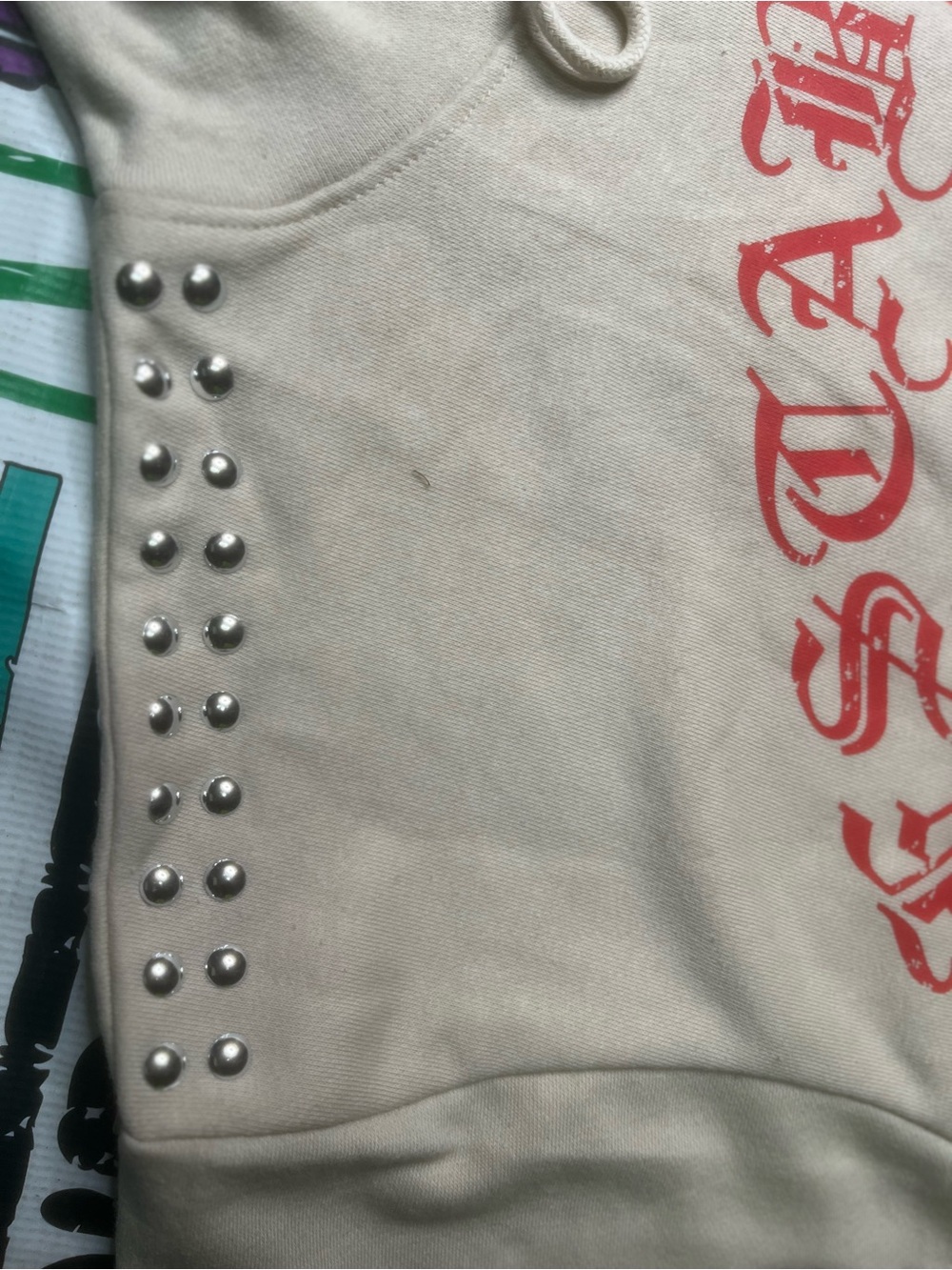 Sz 2xl Beige Graphic Hoodie with Stud Details - Picture 4 of 6